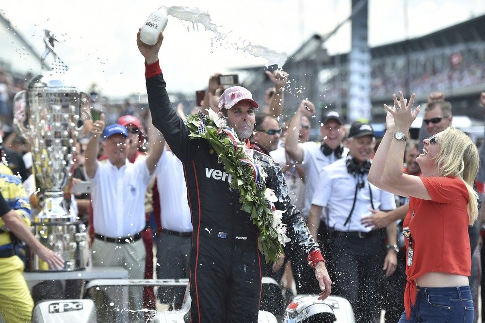 Will Power viert zijn overwinning in de Indianapolis 500