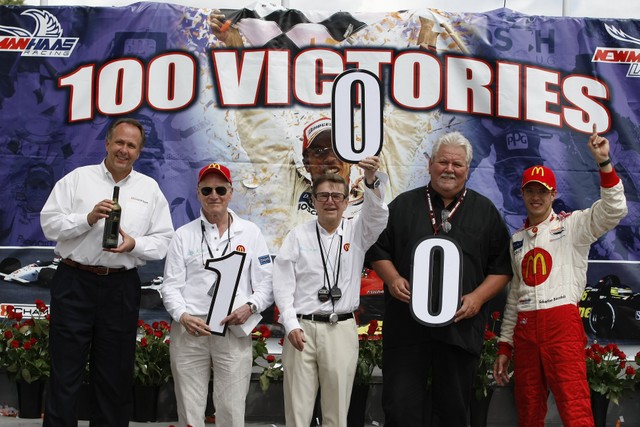 Newman/Haas Racing scoort zijn 100ste overwinning
