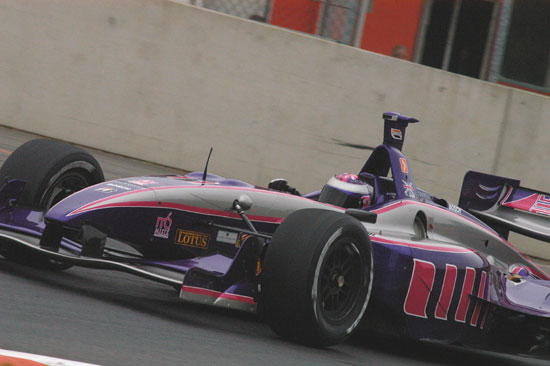 Katherine  Legge, Zolder