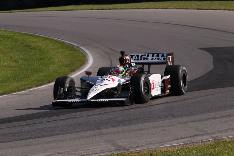 Alex Tagliani op weg naar de vierde plaats op Mid-Ohio