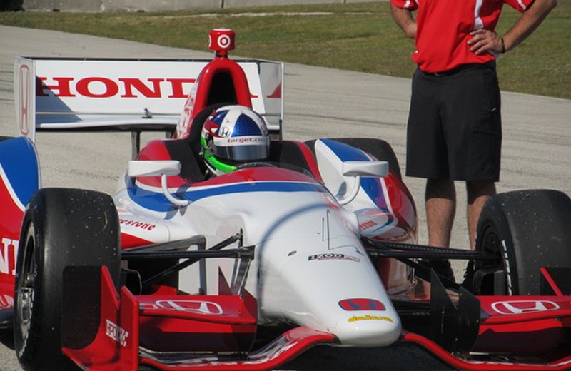 Dario Franchitti test met de Honda wagen op Sebring